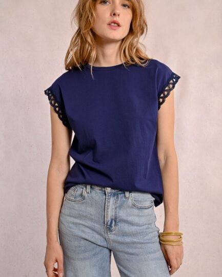 Molly Bracken Κοντομάνικη Μπλούζα με Λεπτομέρεια στο Μανίκι T1783DP