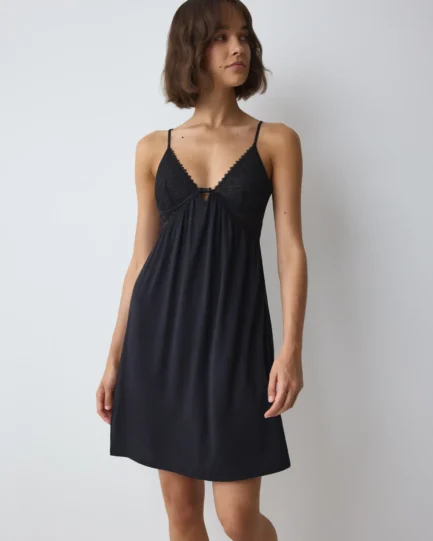 Triumph Aura Spotlight Nightdress 10225033